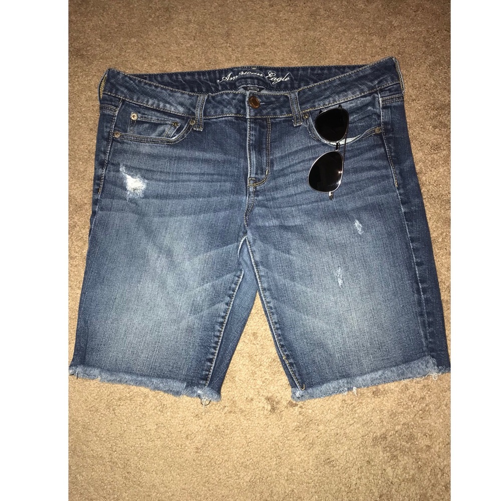 American Eagle capris